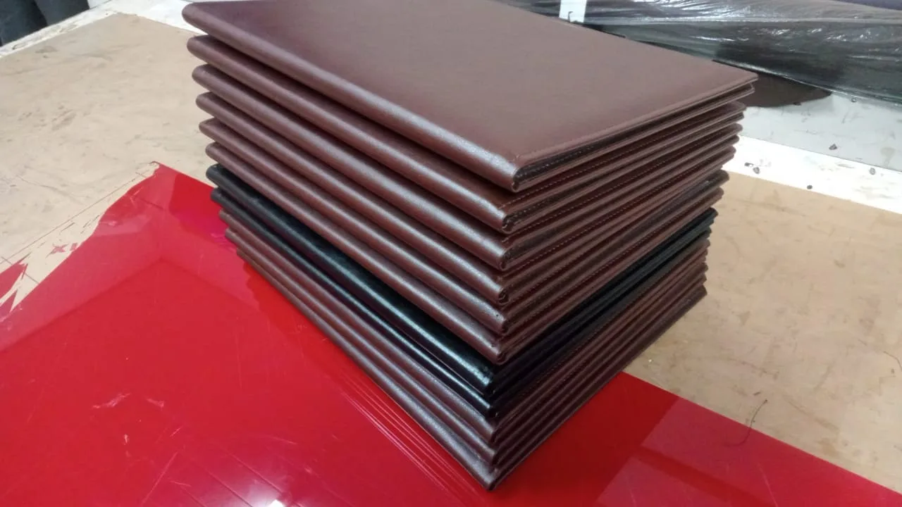 Menu & Bill Folders — view 3