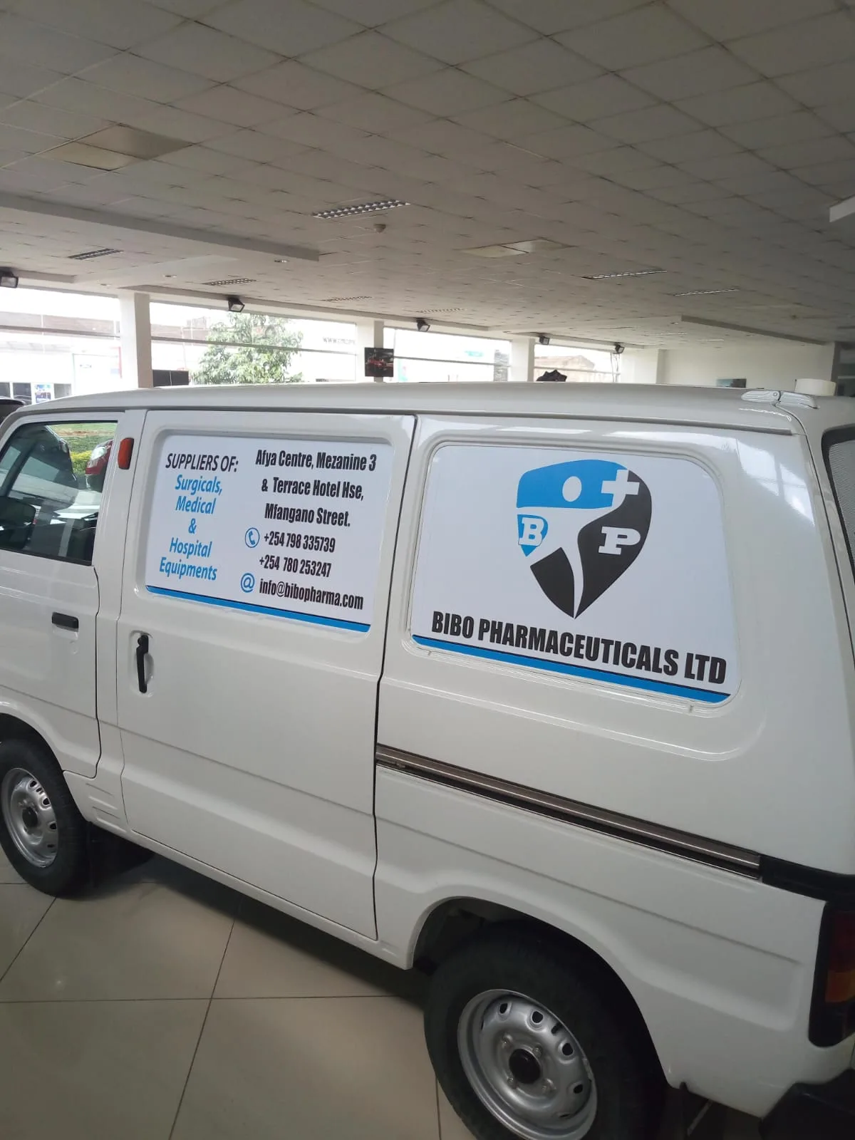 Vehicle Branding — view 3